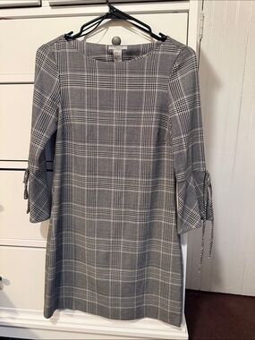 H&M Gray Plaid Midi Shift Dress with Tie Sleeves